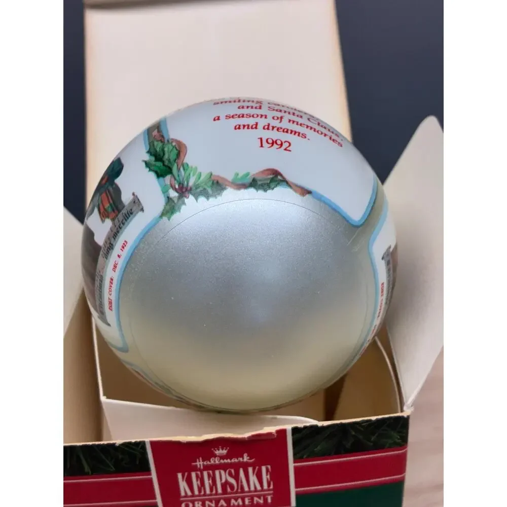 1992 Hallmark Norman Rockwell Glass Ornament | Vintage Keepsake
